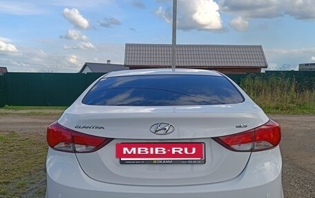 Hyundai Elantra V, 2015 год, 1 300 000 рублей, 15 фотография