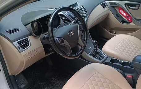 Hyundai Elantra V, 2015 год, 1 300 000 рублей, 18 фотография