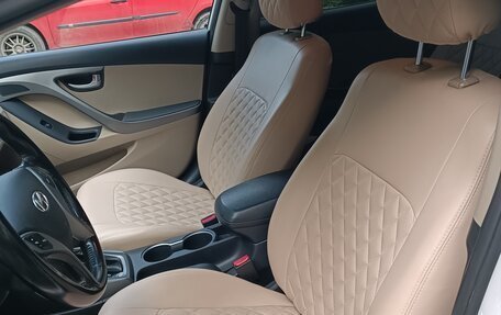 Hyundai Elantra V, 2015 год, 1 300 000 рублей, 21 фотография