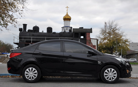 Hyundai Solaris II рестайлинг, 2016 год, 1 075 000 рублей, 4 фотография
