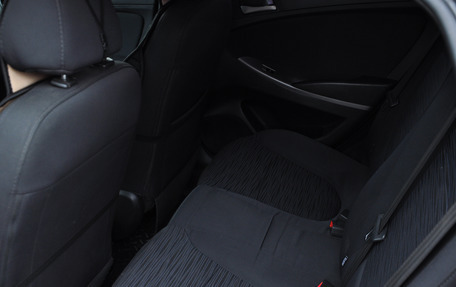 Hyundai Solaris II рестайлинг, 2016 год, 1 075 000 рублей, 12 фотография