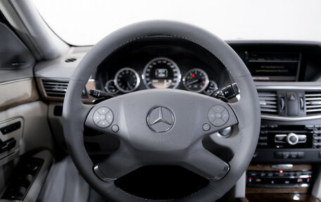 Mercedes-Benz E-Класс, 2012 год, 2 380 000 рублей, 30 фотография