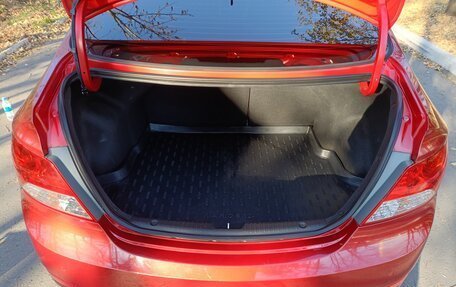 Hyundai Solaris II рестайлинг, 2011 год, 770 000 рублей, 14 фотография