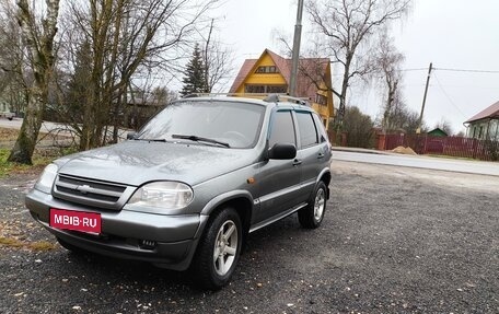 Chevrolet Niva I рестайлинг, 2006 год, 380 000 рублей, 1 фотография