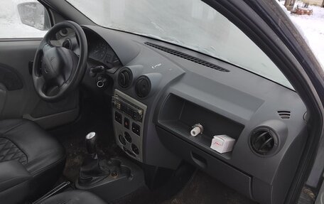 Renault Logan I, 2006 год, 109 800 рублей, 5 фотография