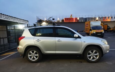 Toyota RAV4, 2005 год, 1 100 000 рублей, 4 фотография