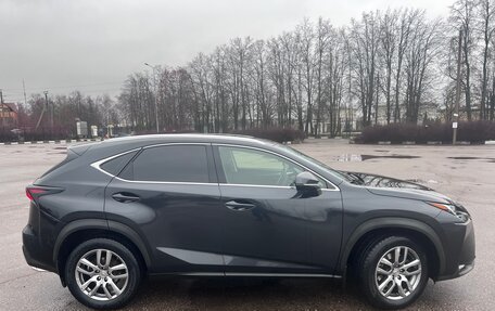 Lexus NX I, 2015 год, 2 500 000 рублей, 4 фотография