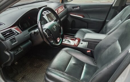 Toyota Camry, 2014 год, 1 300 000 рублей, 10 фотография