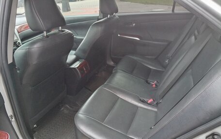 Toyota Camry, 2014 год, 1 300 000 рублей, 13 фотография