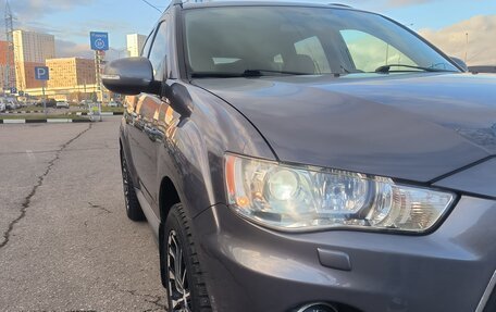 Mitsubishi Outlander III рестайлинг 3, 2011 год, 1 500 000 рублей, 9 фотография