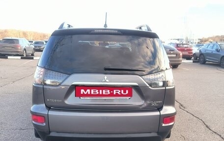 Mitsubishi Outlander III рестайлинг 3, 2011 год, 1 500 000 рублей, 6 фотография
