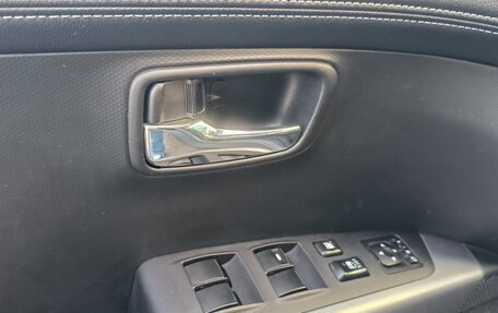 Mitsubishi Outlander III рестайлинг 3, 2011 год, 1 500 000 рублей, 19 фотография