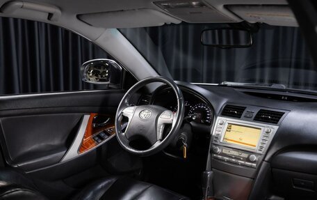 Toyota Camry, 2011 год, 1 099 000 рублей, 7 фотография