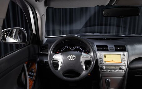 Toyota Camry, 2011 год, 1 099 000 рублей, 8 фотография