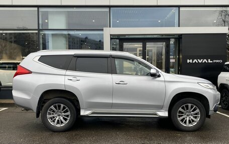 Mitsubishi Pajero Sport III рестайлинг, 2018 год, 2 849 000 рублей, 4 фотография
