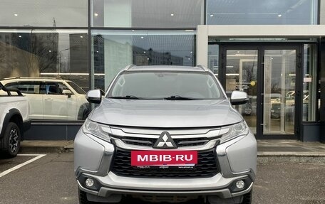 Mitsubishi Pajero Sport III рестайлинг, 2018 год, 2 849 000 рублей, 2 фотография
