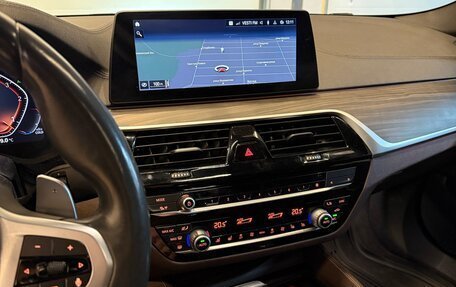 BMW 5 серия, 2019 год, 6 000 000 рублей, 4 фотография