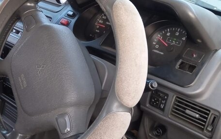 Mitsubishi Pajero III рестайлинг, 1996 год, 899 000 рублей, 3 фотография