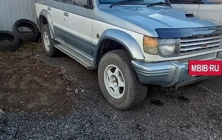 Mitsubishi Pajero III рестайлинг, 1996 год, 899 000 рублей, 2 фотография