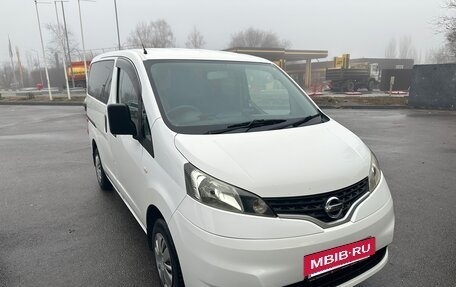 Nissan NV200, 2015 год, 1 100 000 рублей, 2 фотография