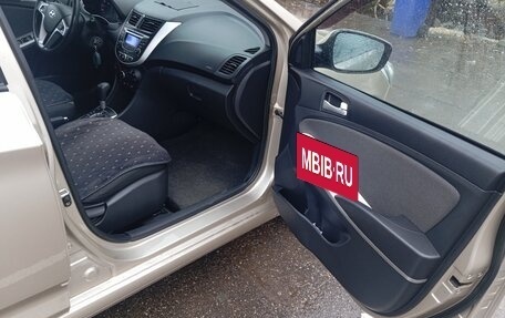 Hyundai Solaris II рестайлинг, 2011 год, 780 000 рублей, 2 фотография