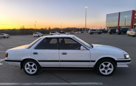 Toyota Vista, 1988 год, 480 000 рублей, 3 фотография