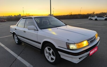 Toyota Vista, 1988 год, 480 000 рублей, 2 фотография