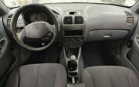 Hyundai Accent II, 2004 год, 250 000 рублей, 13 фотография