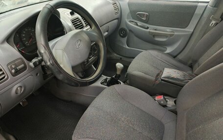 Hyundai Accent II, 2004 год, 250 000 рублей, 12 фотография