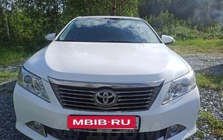 Toyota Camry, 2013 год, 1 600 000 рублей, 4 фотография