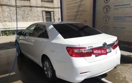 Toyota Camry, 2013 год, 1 600 000 рублей, 5 фотография