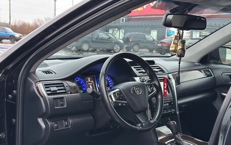 Toyota Camry, 2016 год, 1 790 000 рублей, 12 фотография