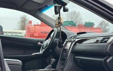 Toyota Camry, 2016 год, 1 790 000 рублей, 18 фотография