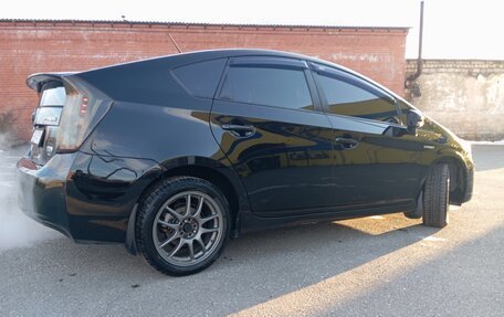 Toyota Prius, 2010 год, 1 650 000 рублей, 2 фотография