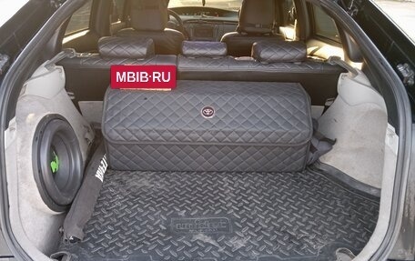 Toyota Prius, 2010 год, 1 650 000 рублей, 8 фотография