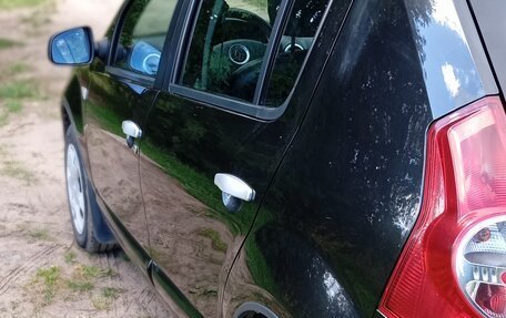 Renault Sandero I, 2013 год, 650 000 рублей, 6 фотография