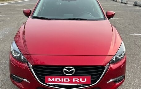 Mazda 3, 2017 год, 2 300 000 рублей, 2 фотография