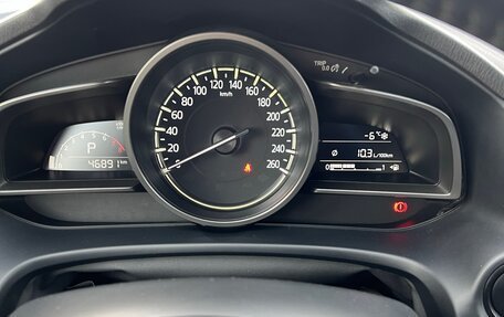 Mazda 3, 2017 год, 2 300 000 рублей, 12 фотография