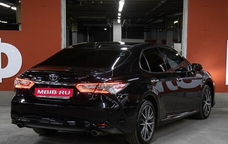 Toyota Camry, 2023 год, 4 198 000 рублей, 5 фотография