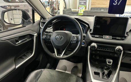 Toyota RAV4, 2022 год, 3 749 900 рублей, 14 фотография