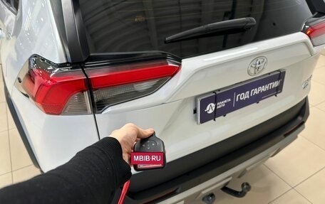 Toyota RAV4, 2022 год, 3 749 900 рублей, 24 фотография