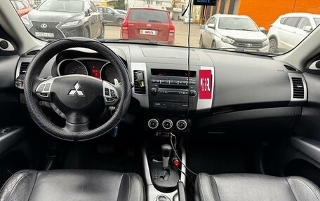 Mitsubishi Outlander III рестайлинг 3, 2007 год, 850 000 рублей, 13 фотография