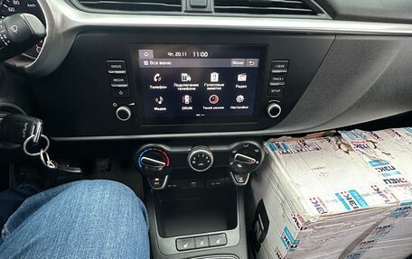 KIA Rio IV, 2022 год, 1 320 000 рублей, 8 фотография