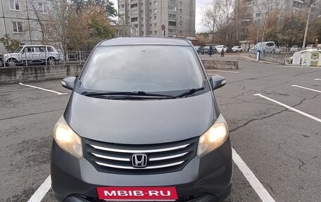 Honda Freed I, 2009 год, 700 000 рублей, 11 фотография