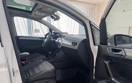 Volkswagen Touran III, 2022 год, 2 199 000 рублей, 8 фотография