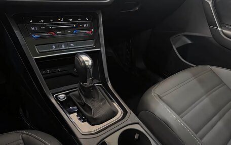 Volkswagen Touran III, 2022 год, 2 199 000 рублей, 13 фотография