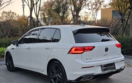 Volkswagen Golf VIII, 2022 год, 2 199 000 рублей, 6 фотография