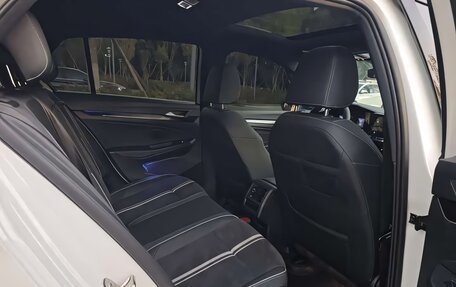 Volkswagen Golf VIII, 2022 год, 2 199 000 рублей, 19 фотография