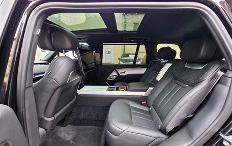 Land Rover Range Rover IV рестайлинг, 2024 год, 32 000 000 рублей, 20 фотография