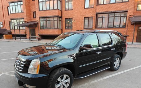Cadillac Escalade III, 2007 год, 1 190 000 рублей, 2 фотография